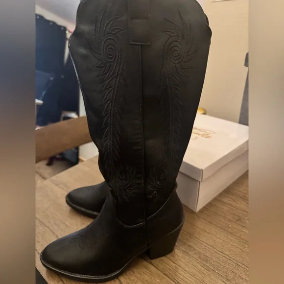 Brand new western cowboy boots - Picture 4 of 6